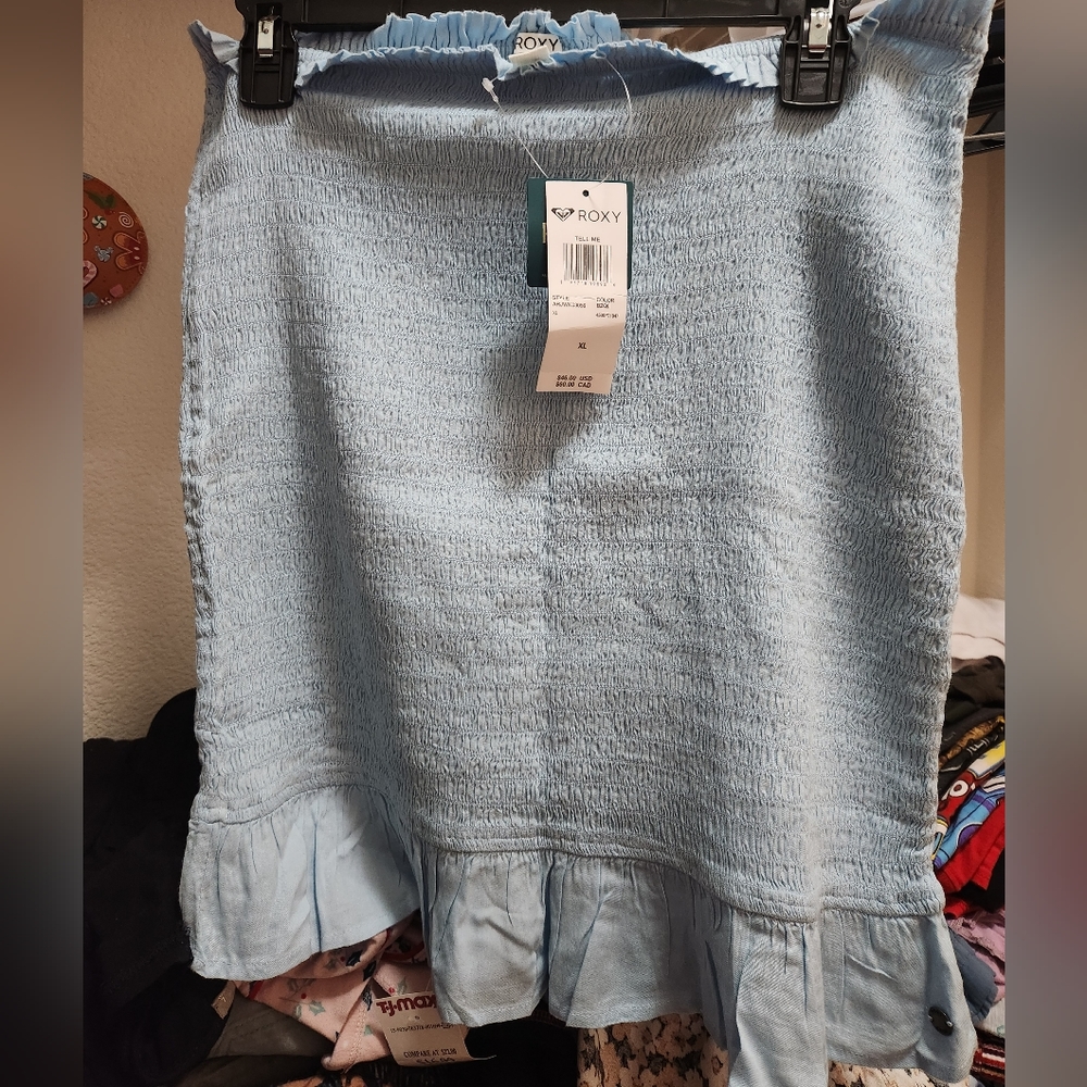 Roxy baby blue shirt XL